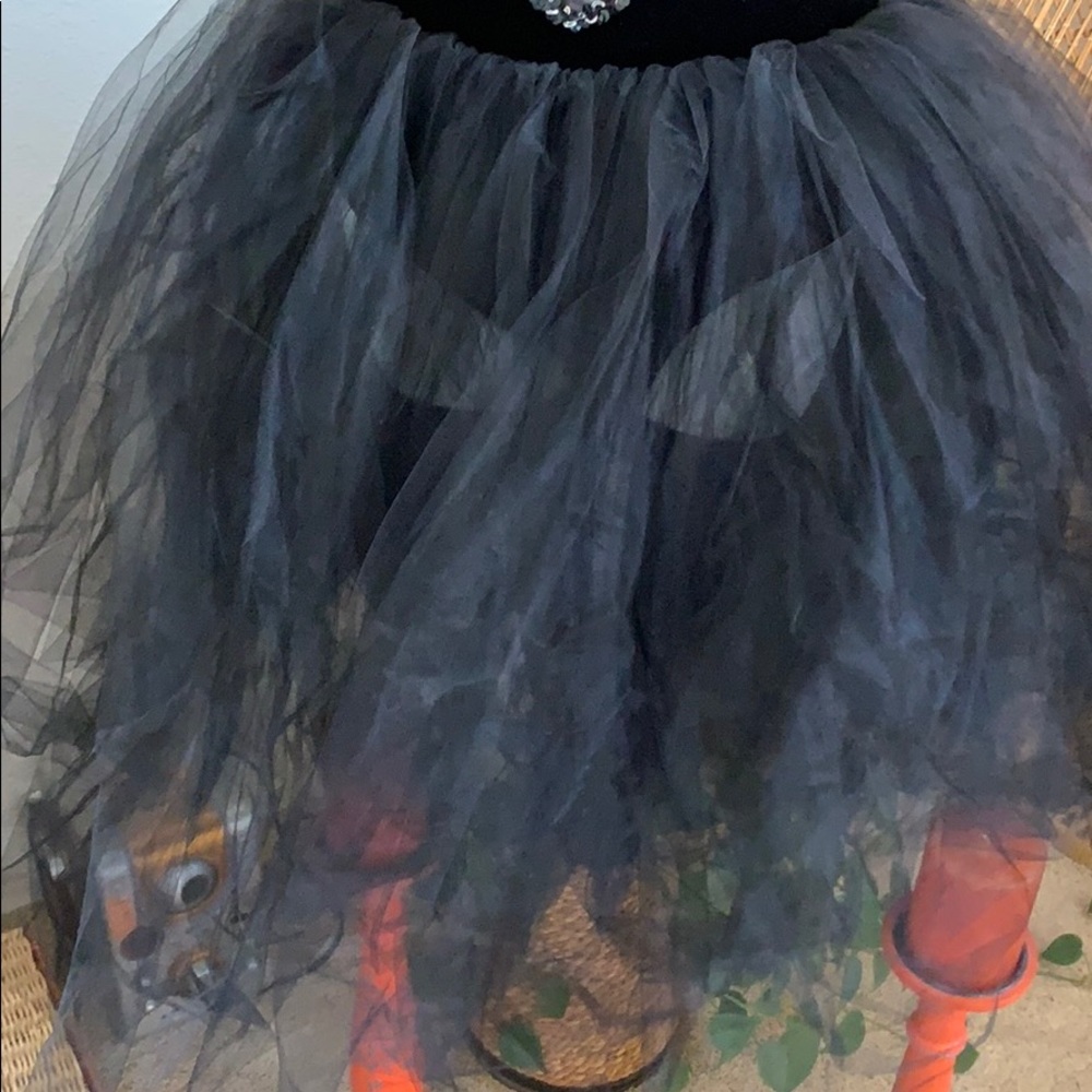 Halloween costume idea: vampire princess - Picture 2 of 4